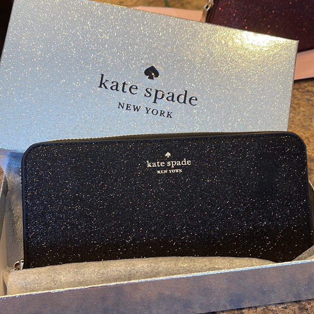 Brand new Kate spade zip around wallet